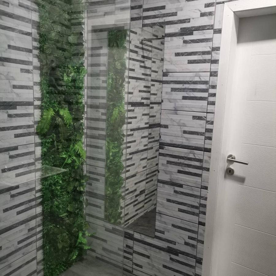 Apartman U Centru Šid Exteriér fotografie